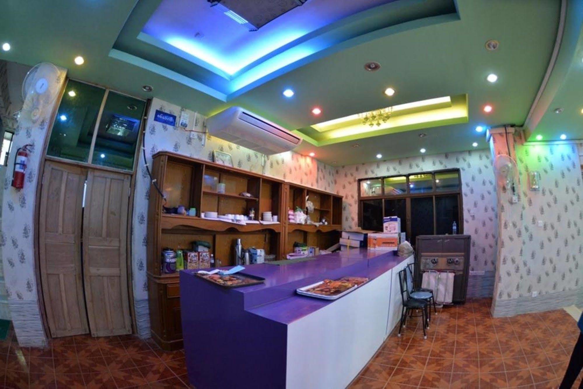 New Golden Forward Hotel Yangon Exterior photo
